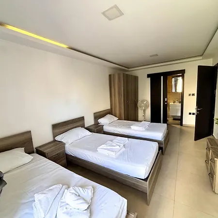 Queen Gate 4 Apartament *
